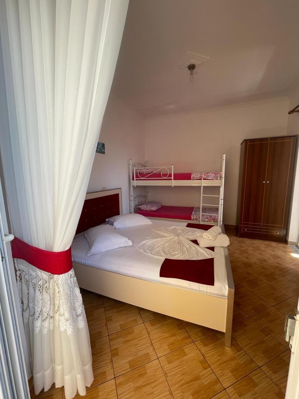 Vila Florand Sela Ksamil Luaran gambar