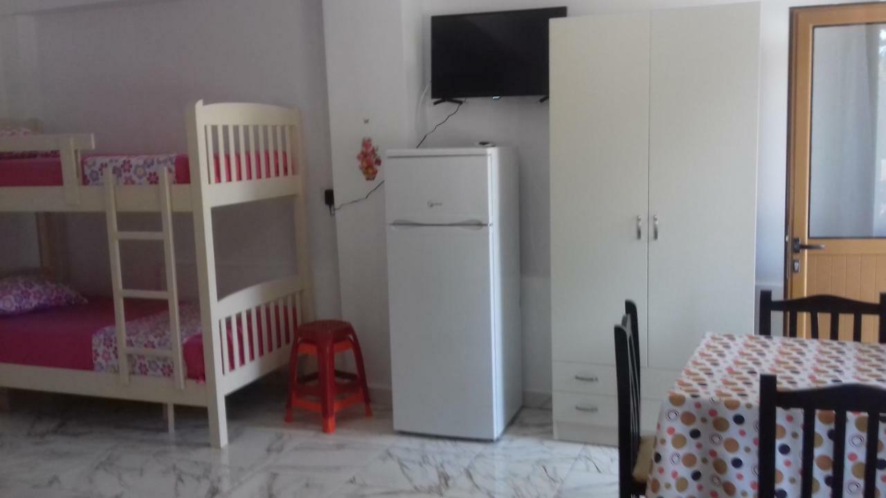 Vila Florand Sela Ksamil Luaran gambar